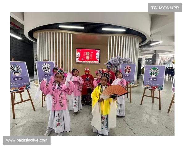 小哪吒携手陆辛庄武术传承创新 打破传统界限激发非遗新活力 小哪吒携手陆辛庄武术传承创新 打破传统界限激发非遗新活力